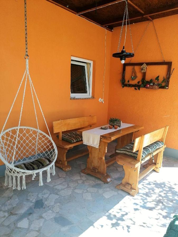 Studio Apartman Krosna Perusic المظهر الخارجي الصورة