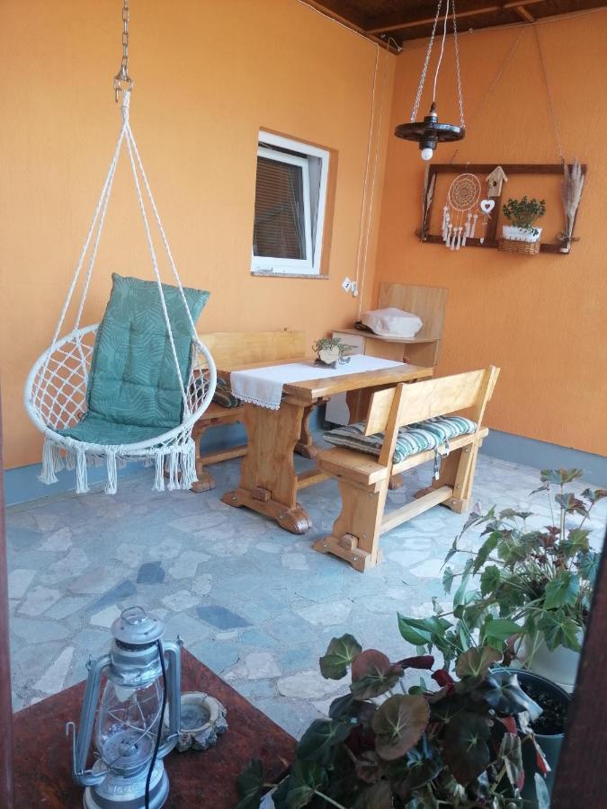 Studio Apartman Krosna Perusic المظهر الخارجي الصورة