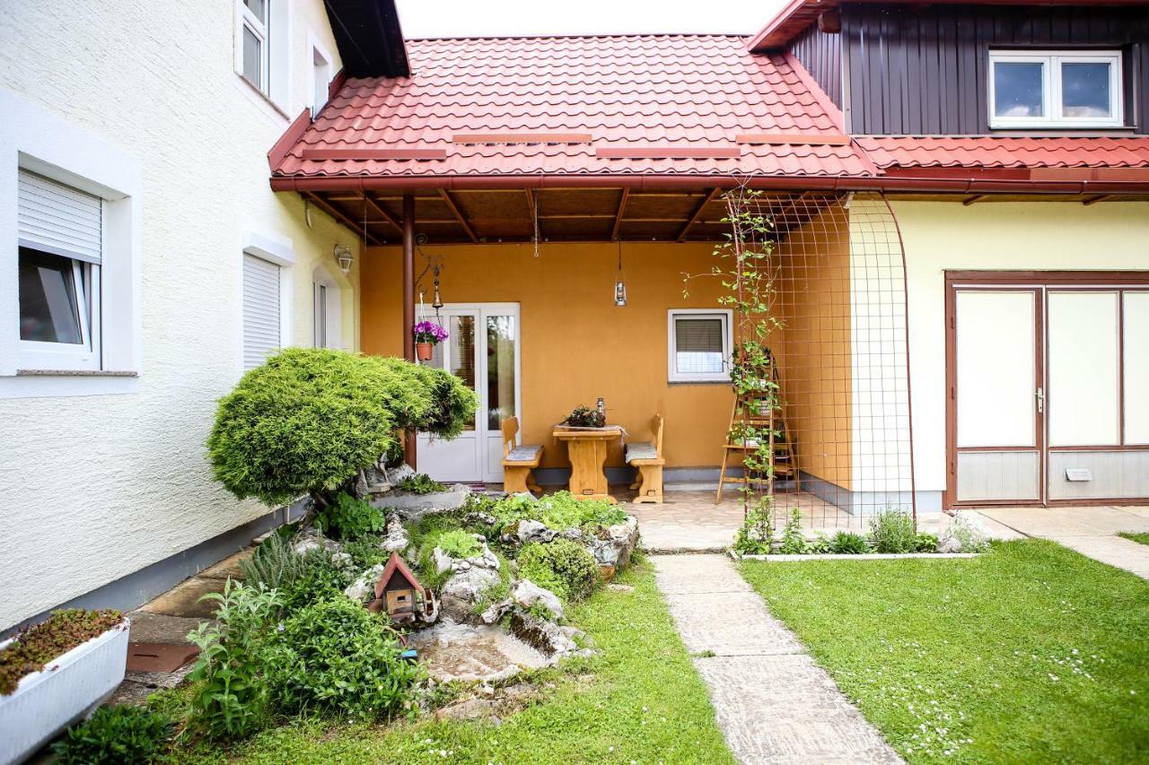 Studio Apartman Krosna Perusic المظهر الخارجي الصورة