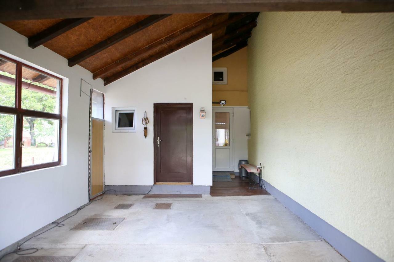 Studio Apartman Krosna Perusic المظهر الخارجي الصورة